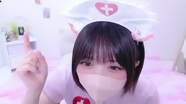 Hinata Sun online show from March 2026 12:48:01 PM