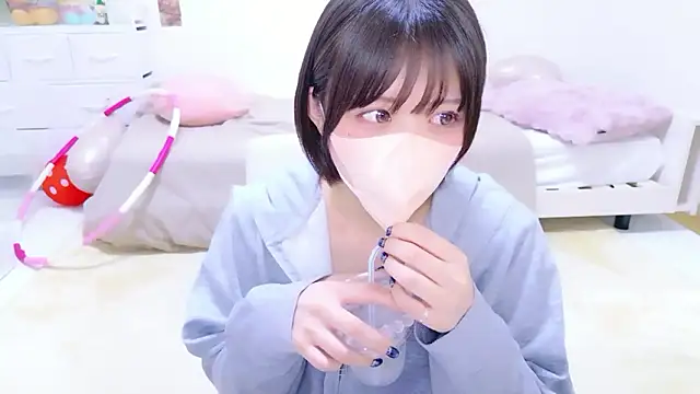 Snapshot of Hinata_Sun chatting on May 2026 12:29:02 AM Hinata Sun online show from May 2026 12:29:02 AM