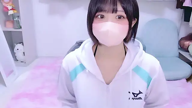 Hinata Sun online show from March 2026 05:30:02 PM