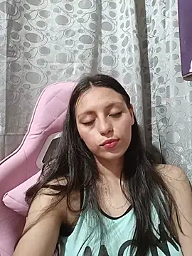 Snapshot of Lahila_ chatting on July 2026 04:28:02 PM Lahila online show from July 2026 04:28:02 PM