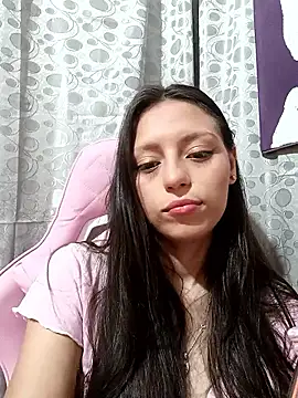Snapshot of Lahila_ chatting on June 2026 03:56:01 PM Lahila online show from June 2026 03:56:01 PM