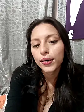 Snapshot of Lahila_ chatting on May 2026 07:39:02 PM Lahila online show from May 2026 07:39:02 PM