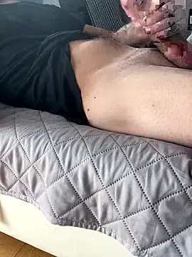 bananasex204 online show from October 2025 01:56:02 PM
