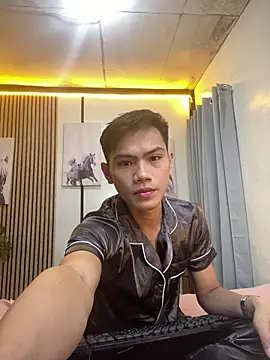 alex cummer online show from October 2025 09:23:01 AM
