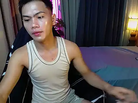 Snapshot of alex_cummer chatting on November 2025 05:35:01 PM alex cummer online show from November 2025 05:35:01 PM