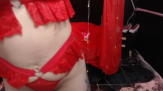 Snapshot of brenda_smile33 chatting on January 2026 01:25:02 PM brenda smile33 online show from January 2026 01:25:02 PM
