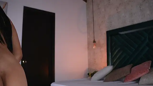 Sofi Moreno online show from May 2026 11:57:01 AM