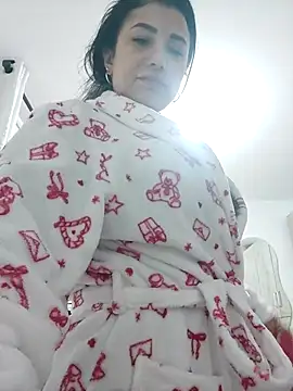 mia mancinii online show from February 2026 05:10:01 PM