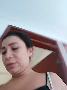 mia mancinii online show from November 2025 02:32:01 PM