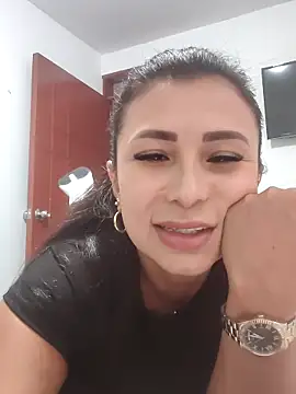 Snapshot of mia_mancinii chatting on June 2026 06:02:01 PM mia mancinii online show from June 2026 06:02:01 PM