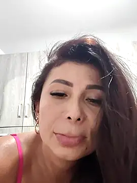 Snapshot of mia_mancinii chatting on May 2026 04:20:02 AM mia mancinii online show from May 2026 04:20:02 AM
