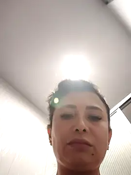 Snapshot of mia_mancinii chatting on May 2026 11:42:01 PM mia mancinii online show from May 2026 11:42:01 PM