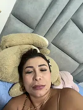 mia mancinii online show from June 2026 07:09:02 PM