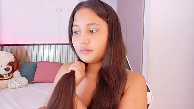 Laly Cherry  online show from December 2025 12:48:01 PM