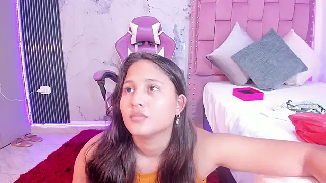Laly Cherry  online show from September 2025 12:19:01 PM