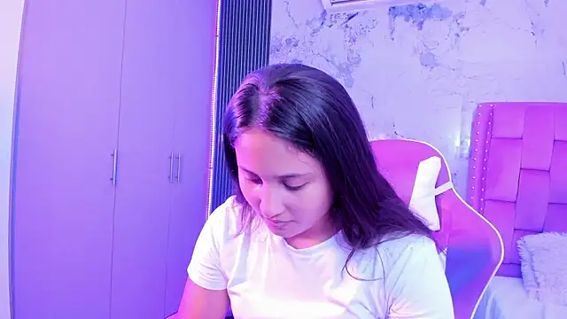 Laly Cherry  online show from September 2025 12:55:02 PM