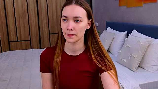 AmadaReine online show from March 2026 04:17:01 PM