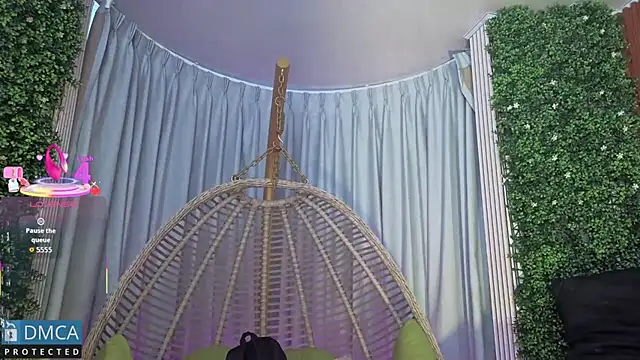 Snapshot of Kiara_Zahiri__ chatting on October 2025 10:58:02 AM Kiara Zahiri online show from October 2025 10:58:02 AM