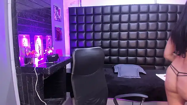 ashlyy sweet  online show from March 2026 03:39:01 PM