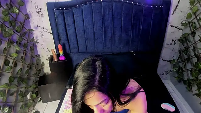 ashlyy sweet  online show from March 2026 03:03:01 PM