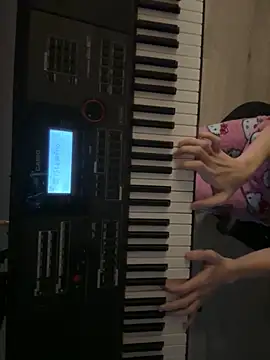 littiekitty online show from November 2025 04:54:01 PM