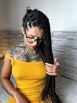 xbigpeach online show from February 2026 12:45:01 PM