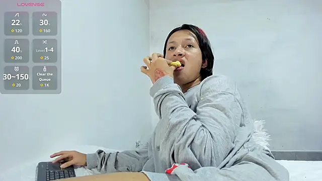 Snapshot of harold_sm chatting on December 2025 12:59:02 PM harold sm online show from December 2025 12:59:02 PM