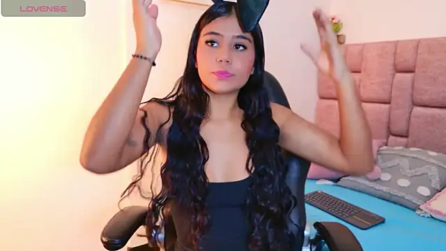 Kitty Rose   online show from November 2025 07:14:01 PM