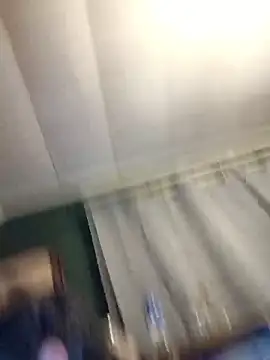 tonder69 online show from November 2025 01:17:01 AM