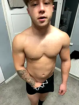 harleybarker online show from November 2025 12:26:02 AM