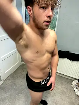 harleybarker online show from November 2025 09:35:02 AM