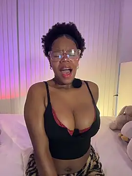 Sweet-Jade online show from May 2026 11:26:02 PM