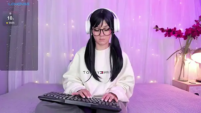 babedooll online show from July 2026 12:33:01 PM