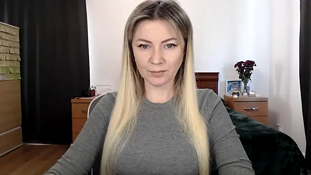 ParadiseAlina online show from November 2025 02:40:01 PM