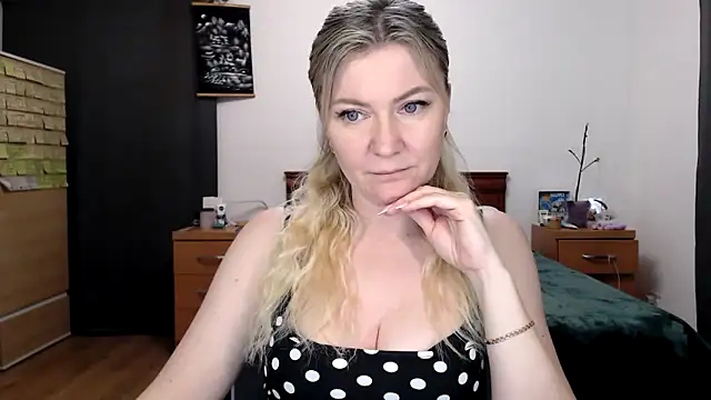 ParadiseAlina online show from March 2026 07:15:01 PM