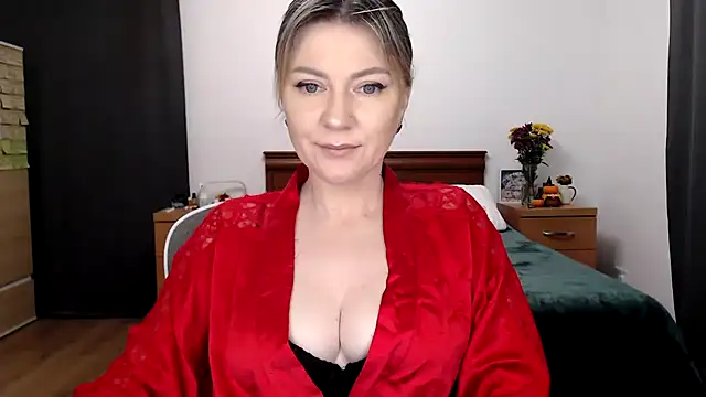 ParadiseAlina online show from October 2025 06:18:02 PM