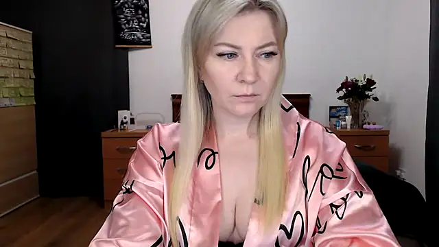 ParadiseAlina online show from March 2026 07:28:01 PM