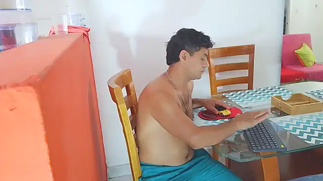 Snapshot of Nicolletorres2 chatting on February 2026 03:11:02 PM Nicolletorres2 online show from February 2026 03:11:02 PM