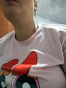 Freyacooper online show from October 2025 02:46:01 AM