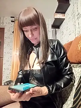 Lietta  online show from October 2025 06:19:02 PM