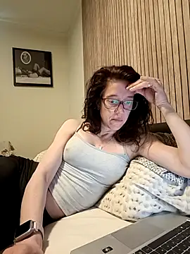 JezebelDutch online show from April 2026 10:42:02 AM