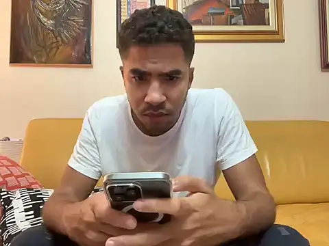 Snapshot of Markitos2323 chatting on November 2025 03:49:01 PM Markitos2323 online show from November 2025 03:49:01 PM