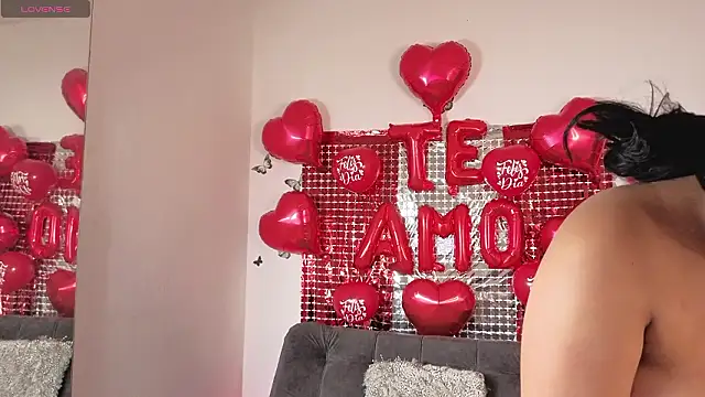 Snapshot of Candy_Chloe02 chatting on February 2026 11:31:01 AM Candy Chloe02 online show from February 2026 11:31:01 AM