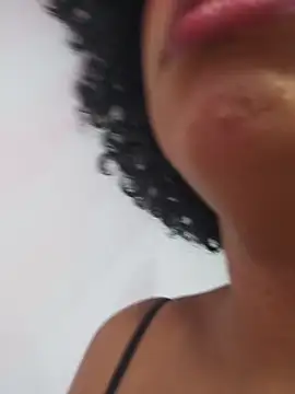 SheyLopez online show from November 2025 03:01:02 AM