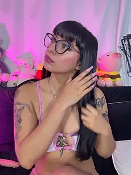 Clawd hot online show from April 2026 08:20:02 AM