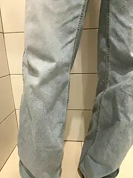 Cumonmme online show from January 2026 08:24:02 PM