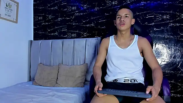 Jhos Smith online show from November 2025 12:58:02 AM