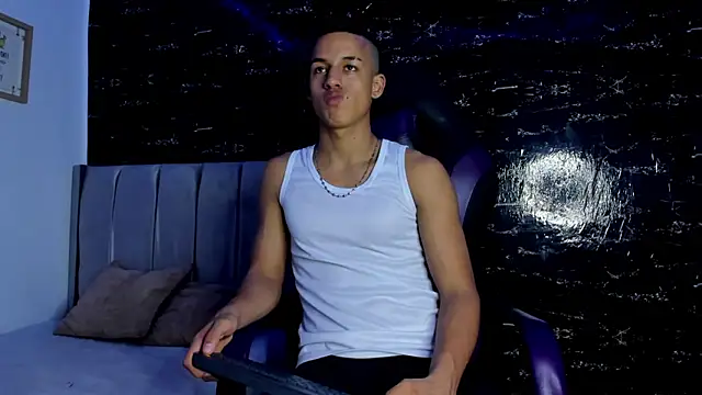 Jhos Smith online show from October 2025 01:16:02 AM