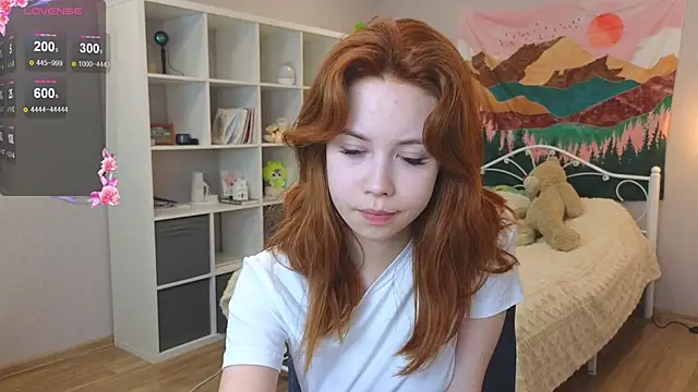 Snapshot of Wendy_Cutie chatting on October 2025 04:53:02 PM Wendy Cutie online show from October 2025 04:53:02 PM