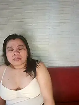 Snapshot of hotlyn45 chatting on April 2026 09:08:02 PM hotlyn45 online show from April 2026 09:08:02 PM